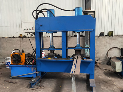 电力支架的作用 - 安平县澳达金属丝网制品有限公司图片3